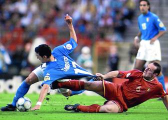 Italia arrasa sin forzar y Bélgica naufraga en casa