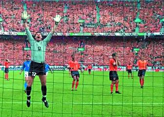 La inspiración de Toldo asfaltó el camino de Italia