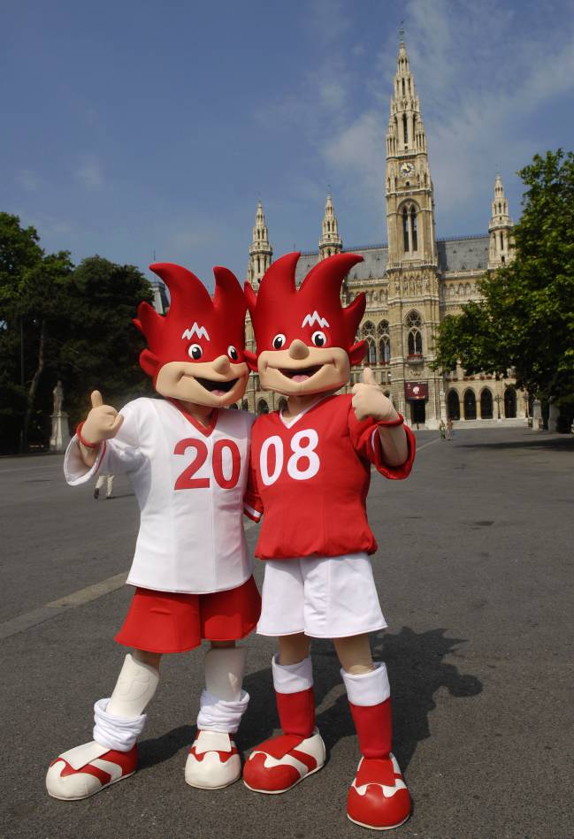 Trix yFlix, las mascotas de la Eurocopa de 2008.