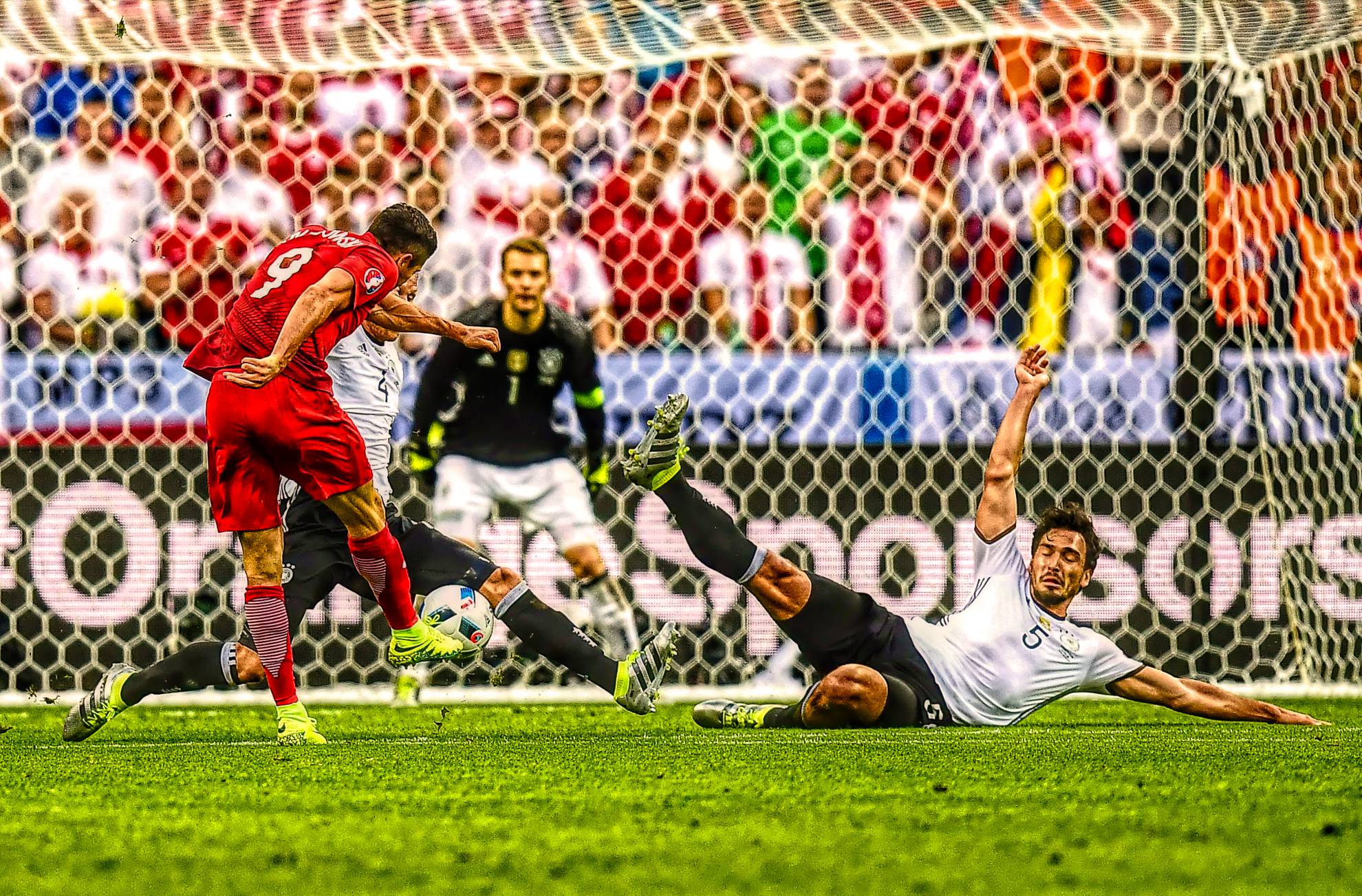 La diferencia de goles hizo líder a Alemania