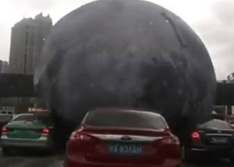 Una luna y un tifón se alían para arrasar con la ciudad china de Fuzhou