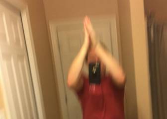 Hacer un selfi mientras das una palmada es el último desafío de la física