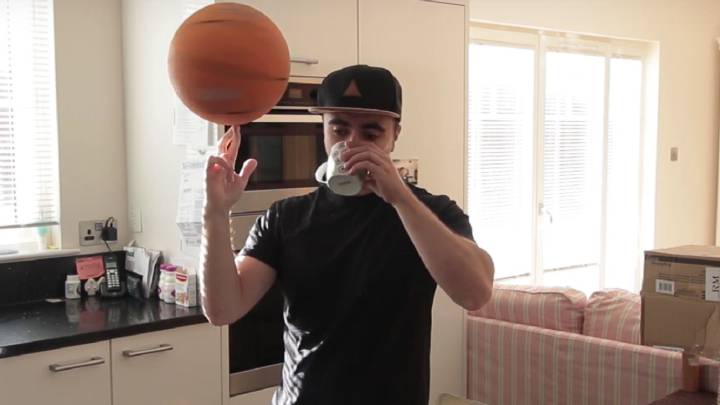Aprende a girar un balón de basket
