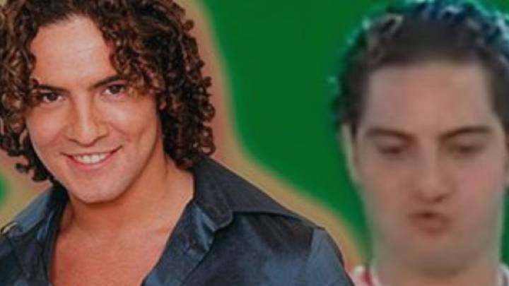 David Bisbal bailando cualquier canción