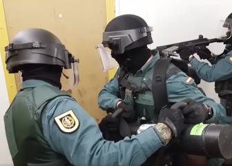 La Guardia Civil reta a la Policía con un 'Mannequin Challenge'