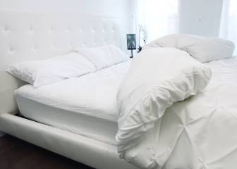 Tu sueño hecho realidad: esta cama se hace sola y se puede programar
