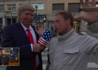 Raúl Pérez como Donald Trump visita Lavapiés y pide opinión sobre el muro