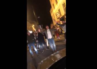Un grupo de ingleses baila en plena calle la canción de los Vengaboys y se viraliza