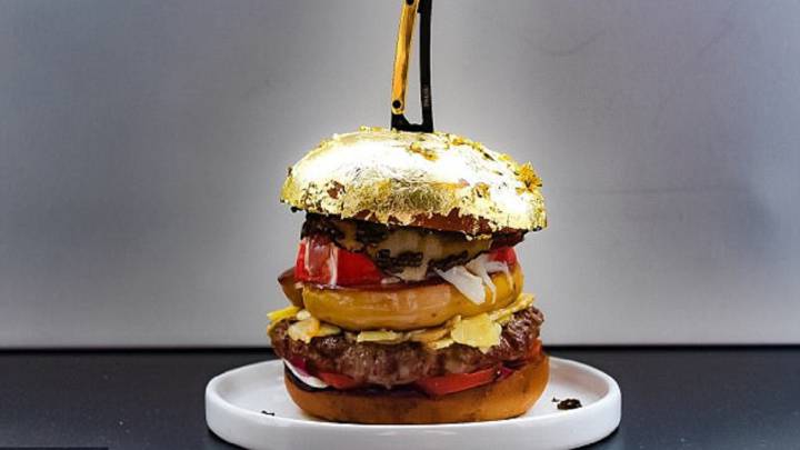 La hamburguesa más cara del mundo cuesta más de 2000€ y la firma un chef holandés