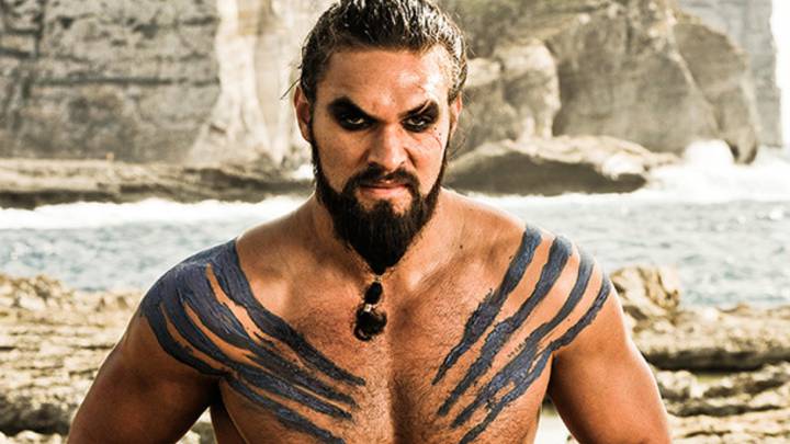 Expresiones dothraki para españoles que van a comprar el pan en chándal