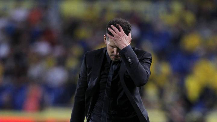 Simeone sale en chandal a cenar con su mujer y en Twitter se ríen más de 5 mil veces