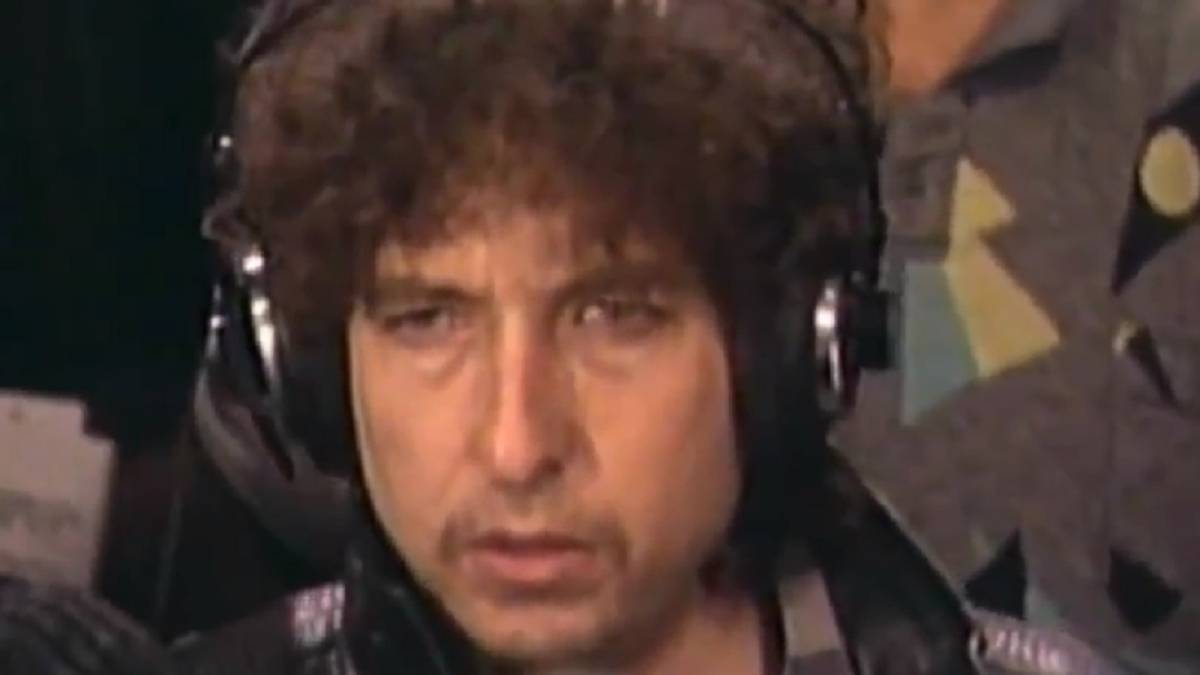 Bob Dylan cantando 