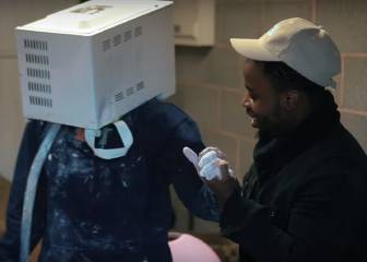 Acaba jugándose la vida con la cabeza dentro de un microondas por visitas en Youtube