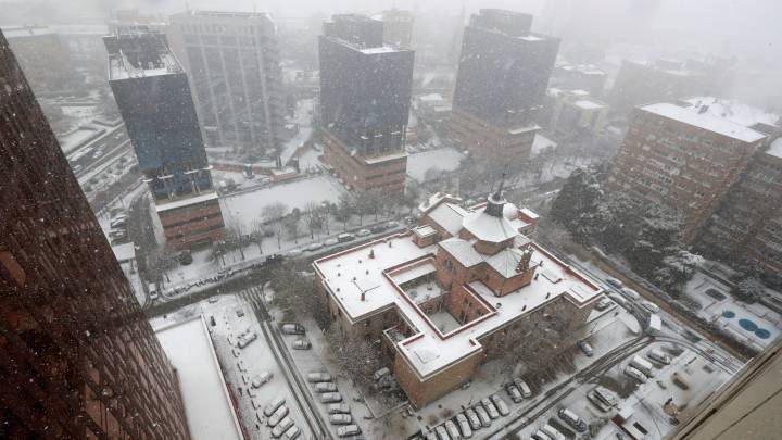 #NievaenMadrid y los madrileños se ponen muy pesados en las redes sociales