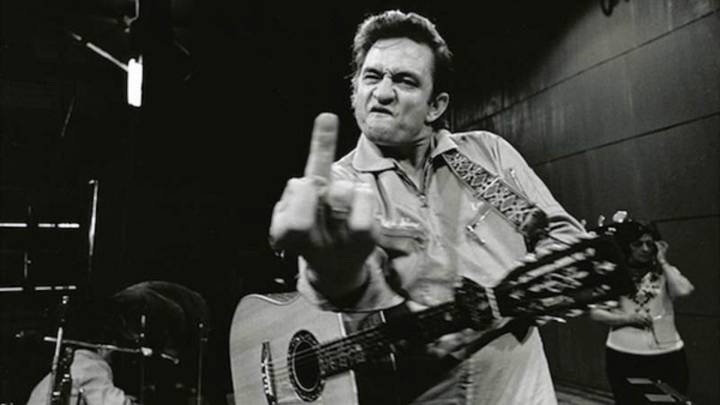 Se cumplen 86 años del nacimiento de Johnny Cash y lo rememoran en Twitter