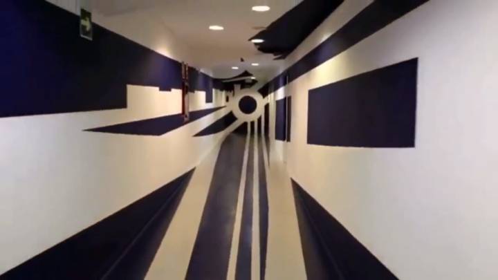 El efecto óptico que esconde el túnel de vestuarios del Málaga