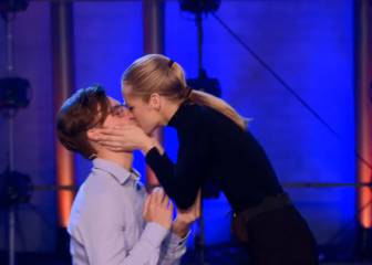 El novio de Ester, concursante de FAMA a bailar, le pide matrimonio en directo