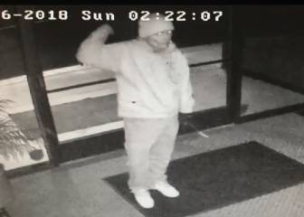 Cámara de seguridad graba a un ladrón bailando tras colarse en un edificio