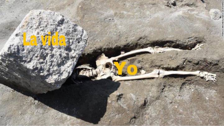 Descubren un esqueleto después de 2.000 años y se convierte en meme