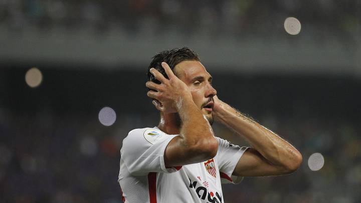 Poca afici車n, t赤tulos en ingl谷s... los detalles de la Supercopa que no pas車 por alto Twitter