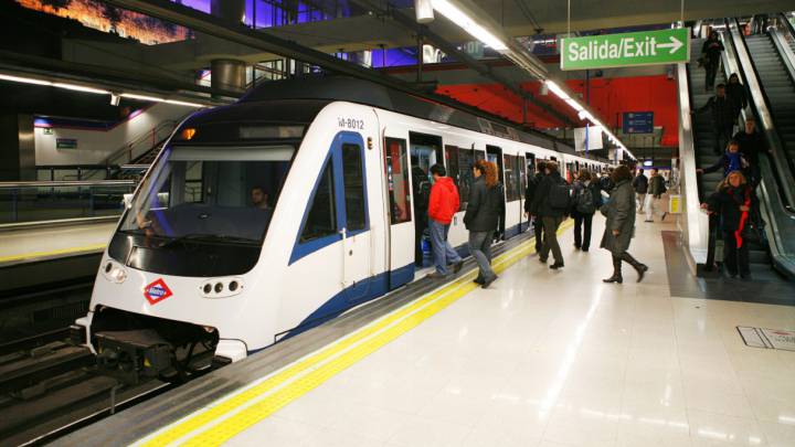 El hilo de Twitter sobre una trabajadora del Metro de Madrid que te sorprenderá (para bien)