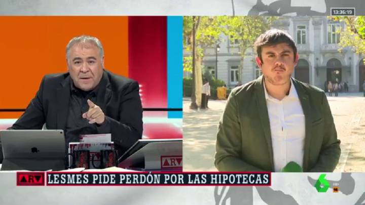 El divertido descuido de un reportero de Al Rojo Vivo cuando le da paso Ferreras