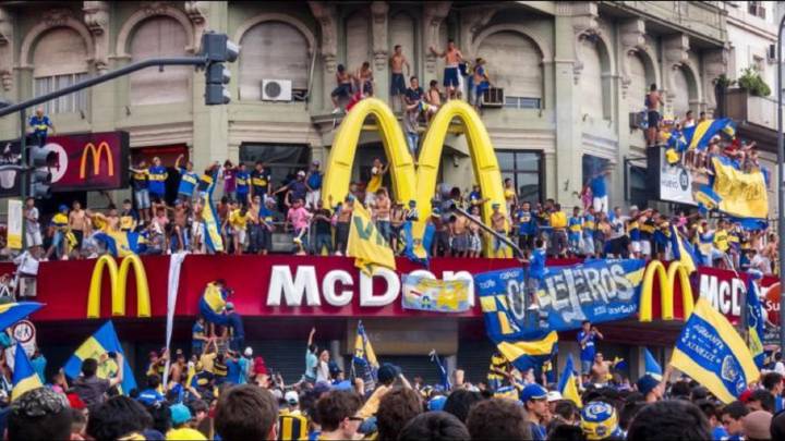 Un McDonald's le pide a Macri en Twitter que evite que lo destrocen por la final Boca-River