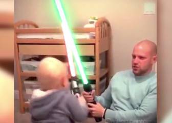 Este niño sorprende a las redes con su épica imitación de una escena de Star Wars
