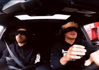 Dos youtubers realizando un reto viral peligroso.