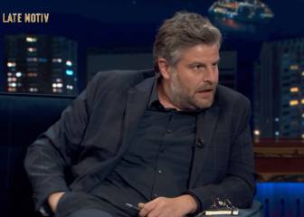 El encuentro 'épiko' (e inventado) entre Raúl Cimas y Pérez-Reverte