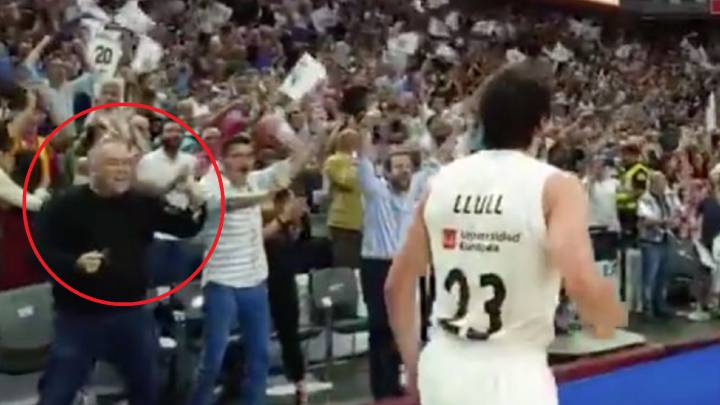 García Ferreras y su eufórica celebración de la victoria del Real Madrid en la ACB