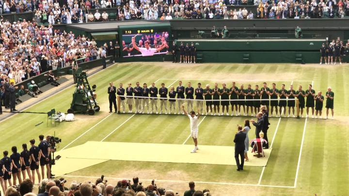 El mensaje de ánimo de Broncano a Federer tras perder la final de Wimbledon