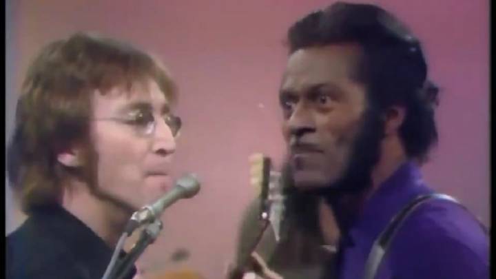 Chuck Berry se convierte en meme en un vídeo rescatado junto a John Lennon
