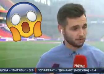 Wait, wait, wet... reporter feels it in his fingers during interview