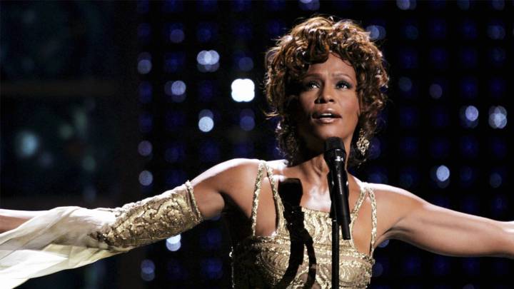 Whitney Houston regresa a los escenarios en forma de holograma