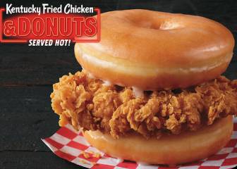 KFC lanza una hamburguesa de pollo... entre donuts