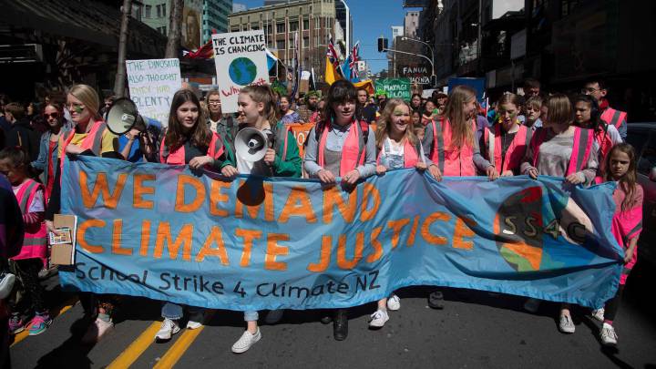 Algunas de las mejores pancartas que puedes llevar en la Huelga Mundial por el Clima