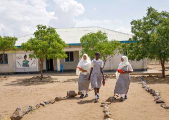 7 tuits que nos recuerdan la importancia del Día de la Niña