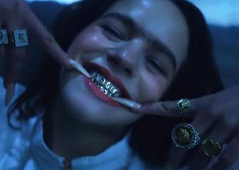 Rosalía y la peligrosa tendencia viral de los ‘grillz’
