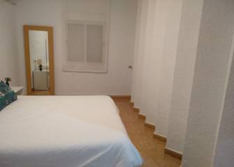 La extraña pared que te puedes encontrar en este piso de Airbnb