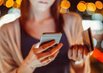 Un banco llama a un cliente por su concepto en una transferencia de Bizum