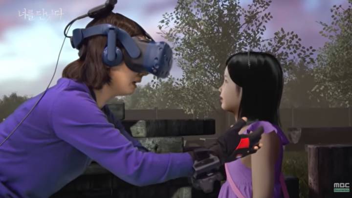 Una madre se reencuentra con su hija fallecida gracias a la realidad virtual