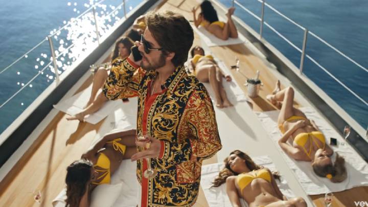 Taylor Swift se transforma en hombre en su nuevo videoclip para criticar el machismo