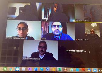 Una mujer se divorcia por Zoom y lo celebra en redes: “Amo la tecnología. Hoy es un gran día”