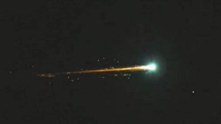 Así se vio el espectacular meteorito que sobrevoló la ciudad de Tokio