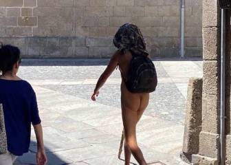El peregrino que ha hecho el Camino de Santiago completamente desnudo