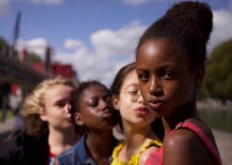 Netflix retira el cártel de una película que sexualizaba a niñas de 11 años