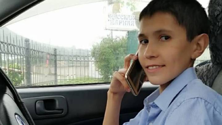 El curioso caso de Denis Vashurin: el ruso de 32 años con un cuerpo de 13