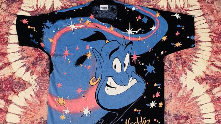 Venden una camiseta 'vintage' de Aladdin por más de 6.000 dólares