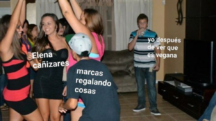 El meme de KFC tras descubrir que Elena Cañizares es vegana